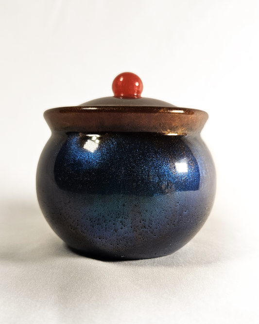 Jar Blue, Gold